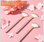 Facial Fan Brush - Image 3